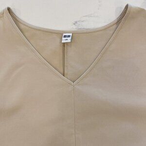Uniqlo - AIRism, Stretch, VNeck, Short Sleeve, Side Pockets, Dress - Size L